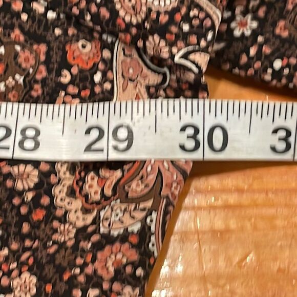 Size 26/28 Venezia Jeans short ruffle sleeve v-neck floral print brown tunic top - Picture 15 of 16